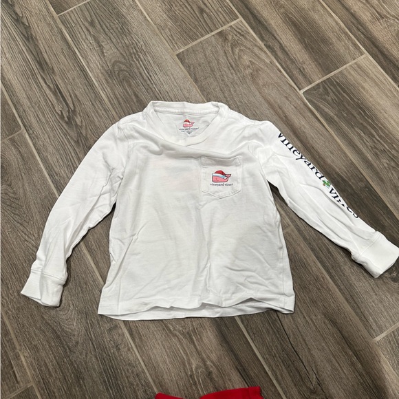 Vineyard Vines 3T White Logo Long Sleeve Christmas Tee - Picture 1 of 4